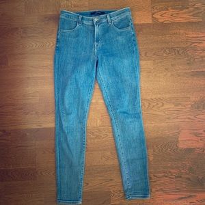 J Brand Maria High Rise in Lightyear